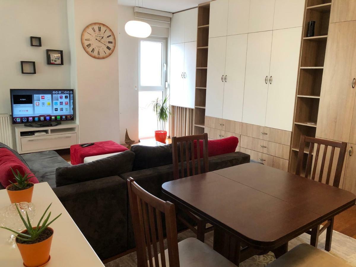 Apartment Prishtina Pristina Kültér fotó